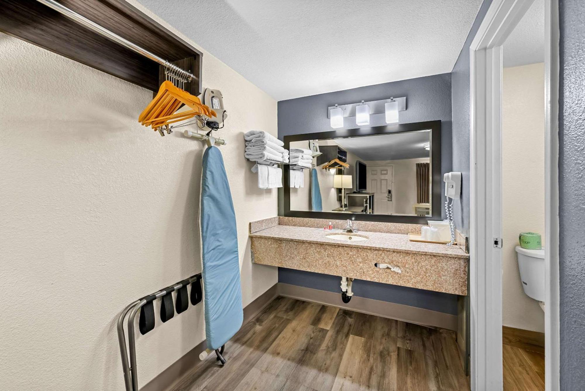 Econo Lodge Кингспорт Екстериор снимка